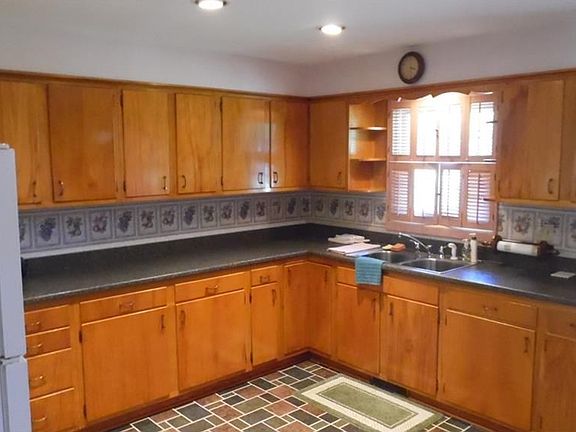 4th image of 115 Morningside Dr