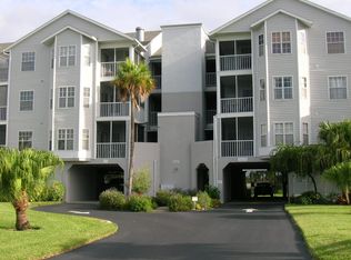 5727 Biscayne Ct APT 202, New Port Richey, FL 34652