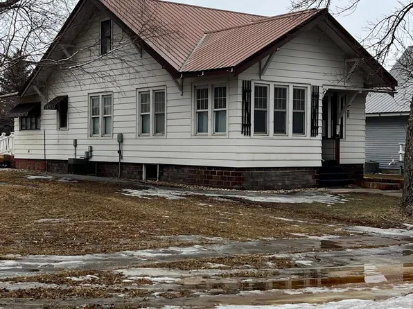 114 2nd Ave, Bellingham, MN 56212