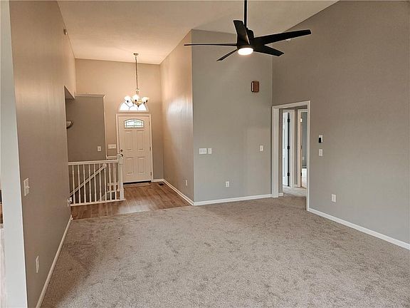 5th image of 1309 Thomas Dr