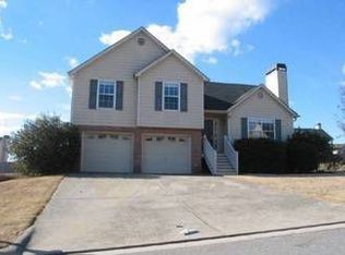 6 Nicholas Ln, Cartersville, GA 30121
