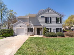 8604 Fox Chase Ln, Charlotte, NC