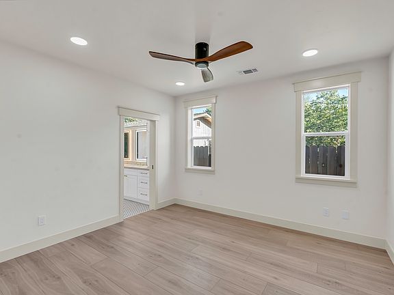 5th image of 1576 53rd St #3