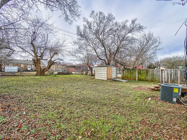 3900 Mallard Dr — Photo 34