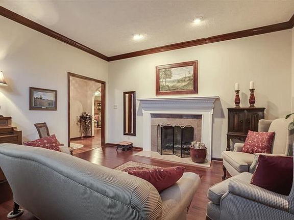4th image of 4232 Williamson Dr
