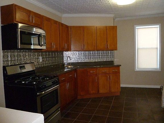 3rd image of 9103 102 Street Second Floor