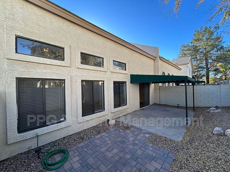 1st image of 7484 W Denaro Dr