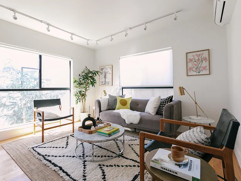 517 N Heliotrope Dr #517.25 — Photo 18