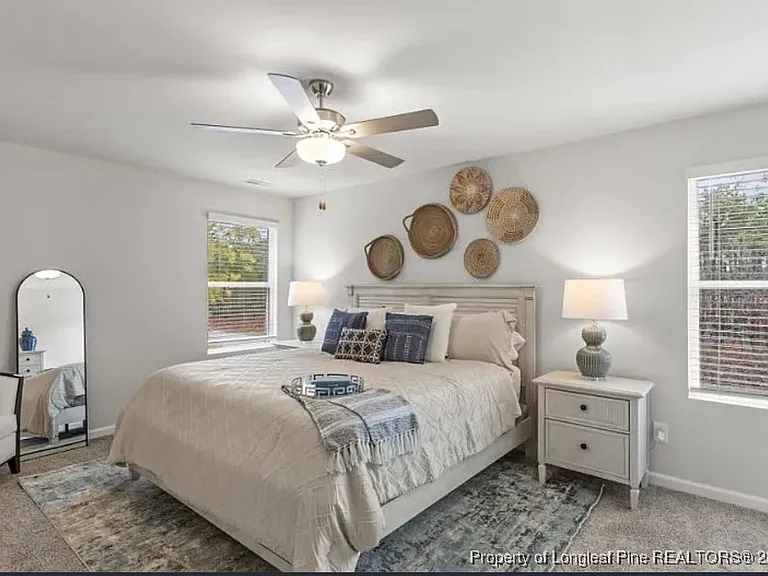 136 Arlington Dr — Photo 13