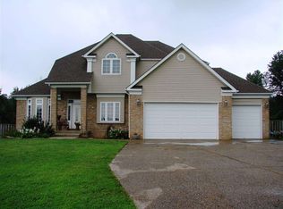 1644 Duggin Switch Rd, Vine Grove, KY 40175