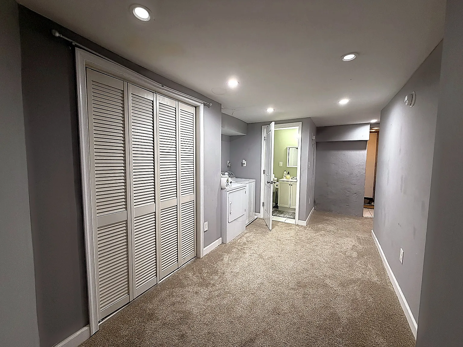 1 bed, 2720 sqft, $1,250 — Photo 4