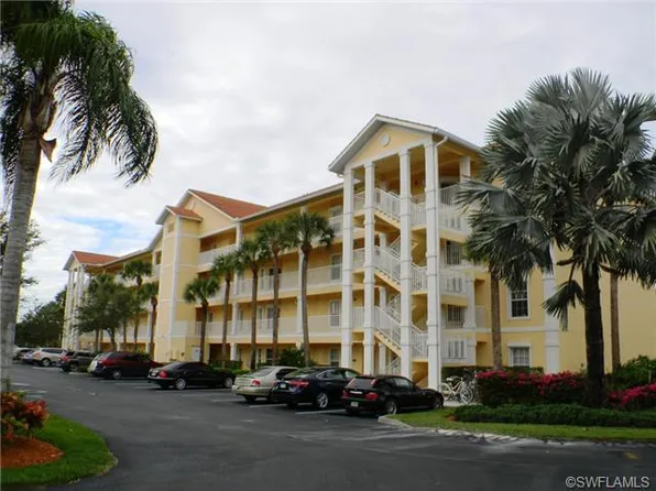 9175 Celeste Dr Unit 101, Naples, FL 34113