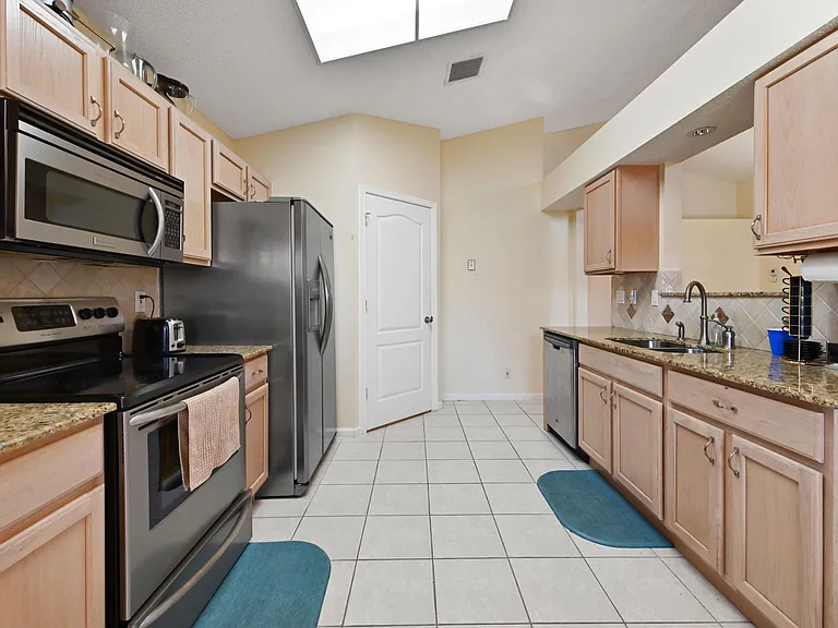 2241 Soundings Ct — Photo 13