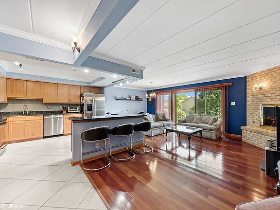 2nd image of 9108 Del Prado Dr APT 1E