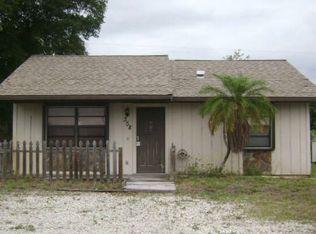 358 14th St SW, Vero Beach, FL 32962