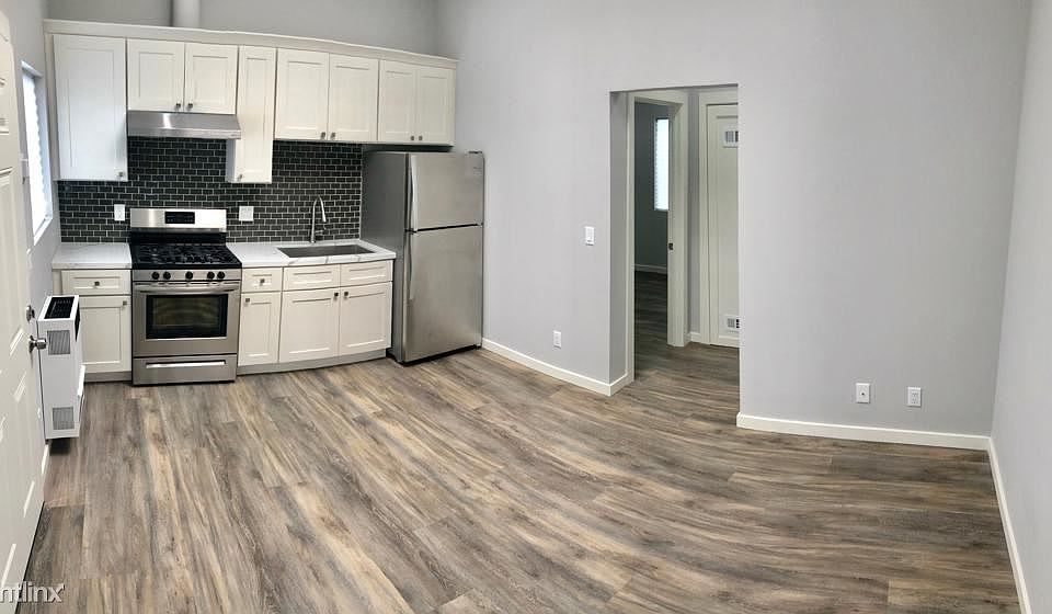 1st image of 1517 W 12th Pl