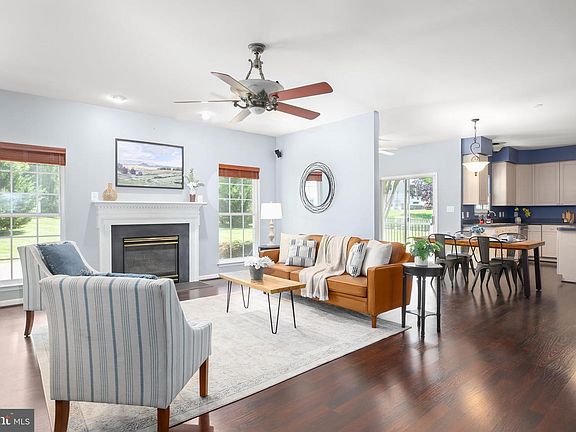 2nd image of 24 Grace Manor Ct