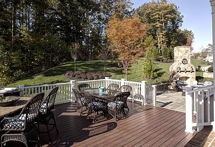 3rd image of 17127 Belle Isle Dr