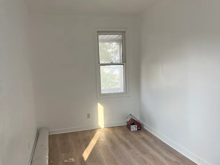 2722 McDowell St — Photo 7