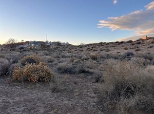 74 Camino De La Tierra, Corrales, NM 87048