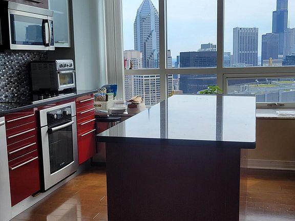 5th image of 512 N McClurg Ct APT 5210