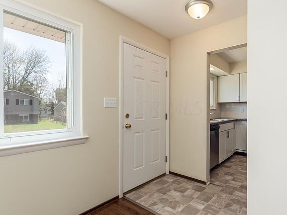 4th image of 5150 Botsford Dr