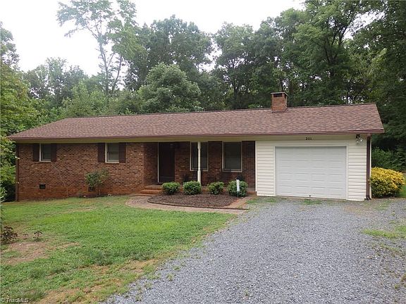 5th image of 2111 Scaleybark Ln