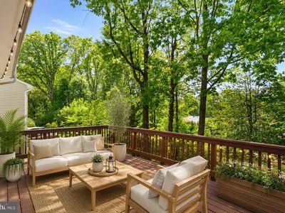 9361 Tartan View Dr, Fairfax, VA, 22032