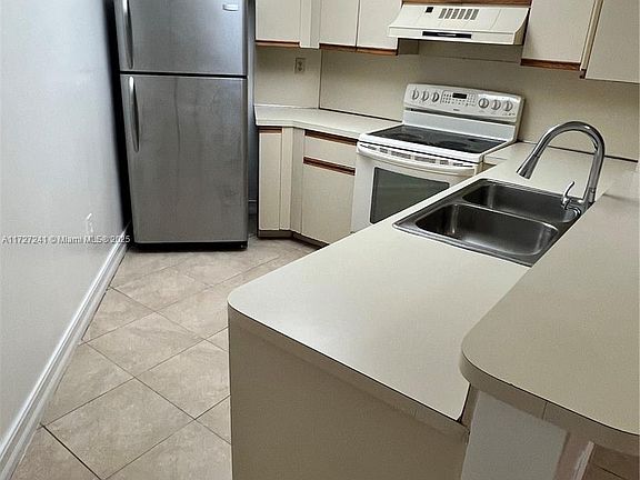 4th image of 10245 NW 9th Street Cir #9-207
