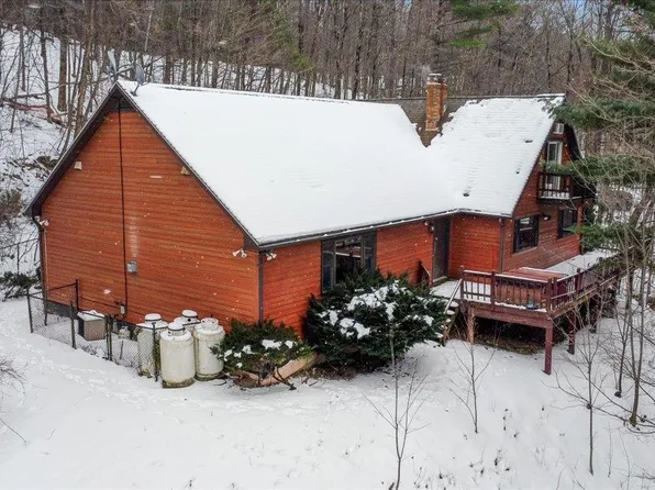 583 Sand Road, Colchester, VT 05446
