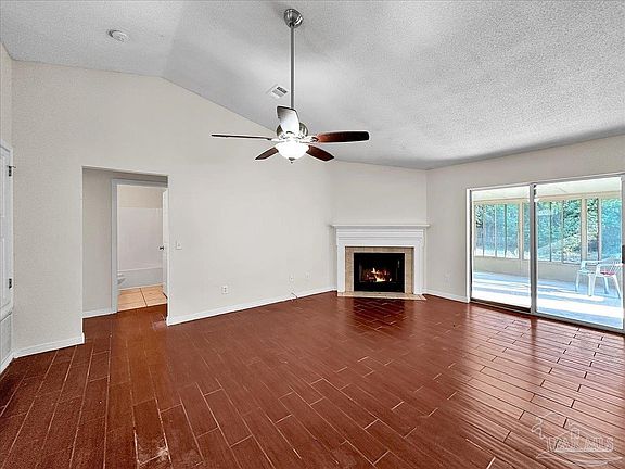 5th image of 7705 W Jackson St