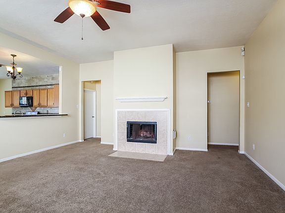 3rd image of 1807 Oxford Green Ct