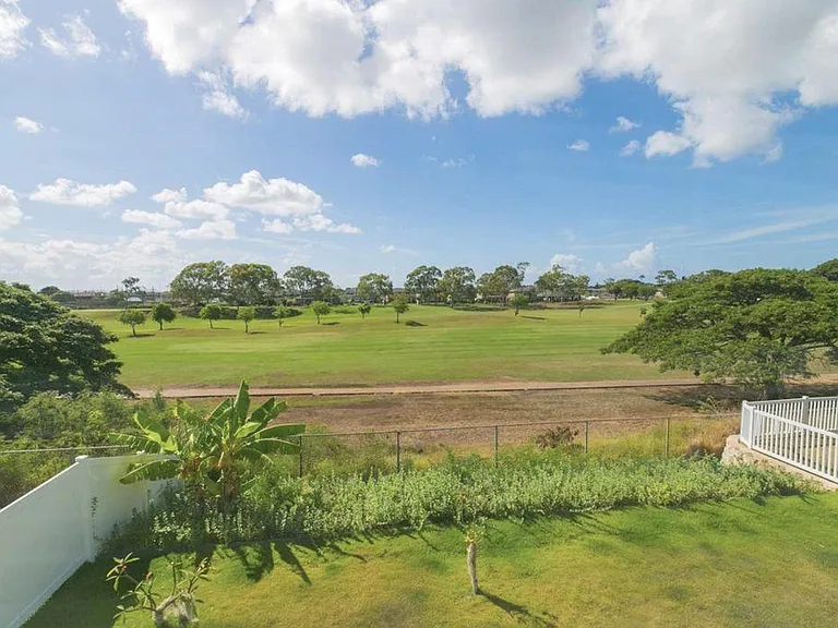 Gorgeous Golf Course View!