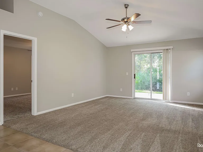 936 Lake Sanford Ct — Photo 8