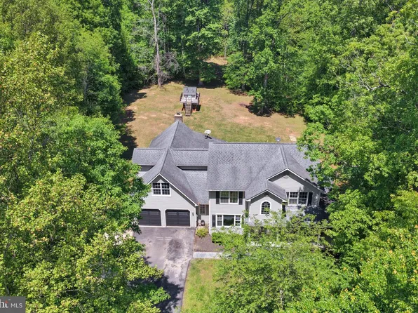 45 Amsonia Ct, Stafford, VA 22556