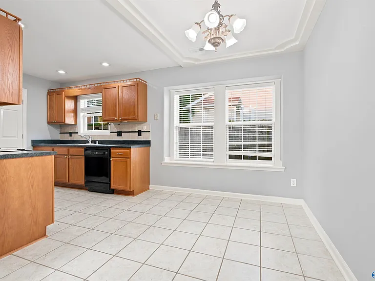 2524 Clovis Rd SW — Photo 6