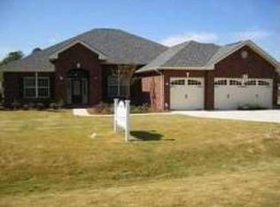 67 Talmadge Farm Dr, Clayton, NC 27527