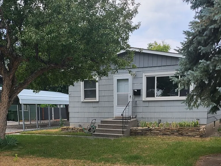 4227 Stone St — Photo 1