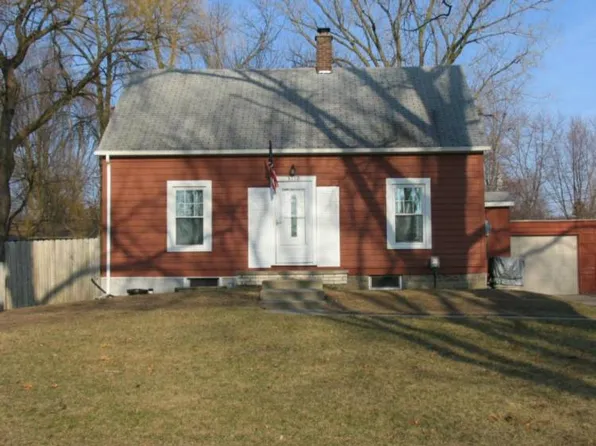 3110 Swede Ave, Midland, MI 48642