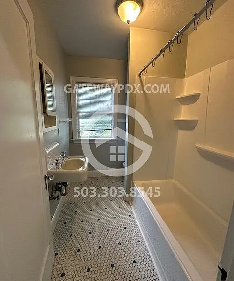 4452 SE Milwaukie Ave — Photo 16
