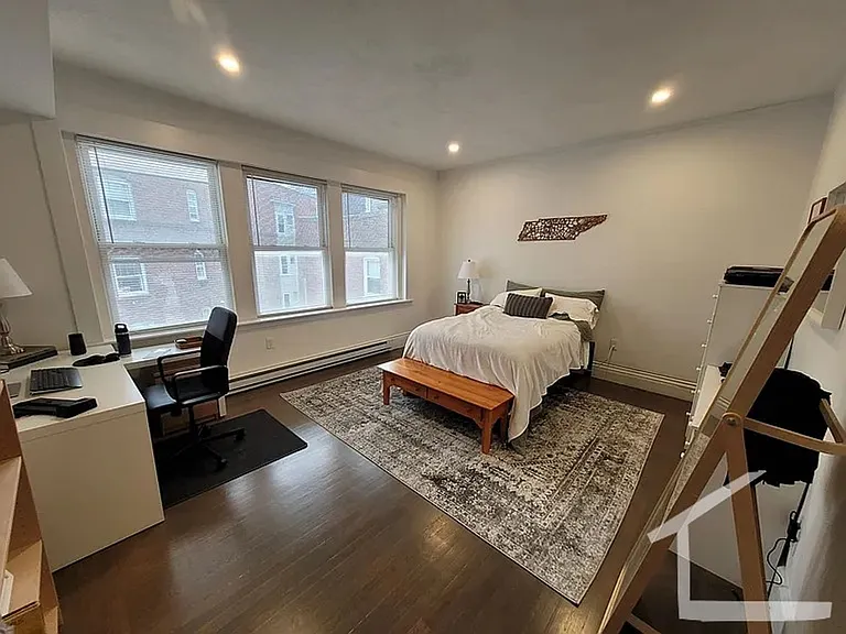 1394 Beacon St #3C — Photo 3