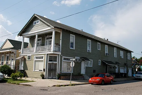 615 N Rendon St #615 Photo 1