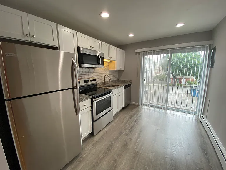 74 & 82 Beaver Street — Photo 26