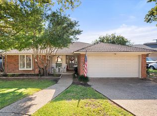 3917 Wrentham Dr, Arlington, TX 76016