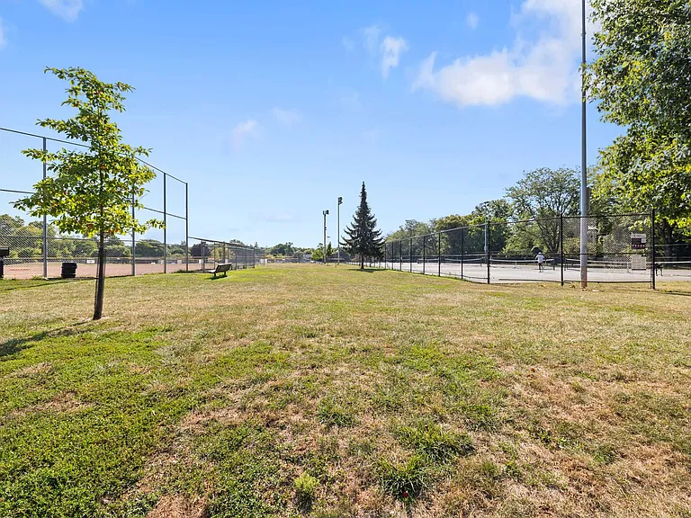 181 Amazon Pl — Photo 38