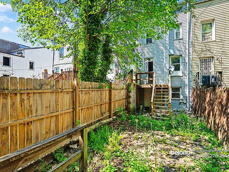 1111 W Lombard St — Photo 11