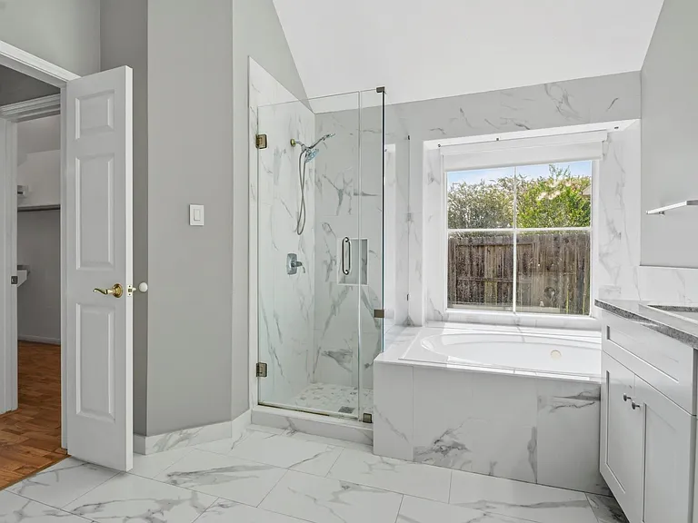 1638 Almond Brook Ln — Photo 26
