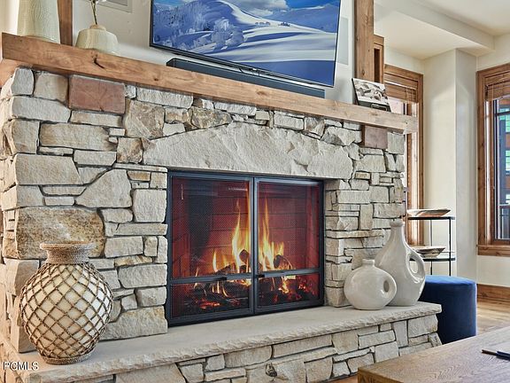 5th image of 7715 Village Way #206