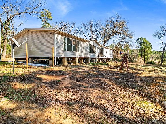 3rd image of 1291 E State Highway 294