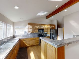 2731 Cherry Ln, Walnut Creek, CA 94597